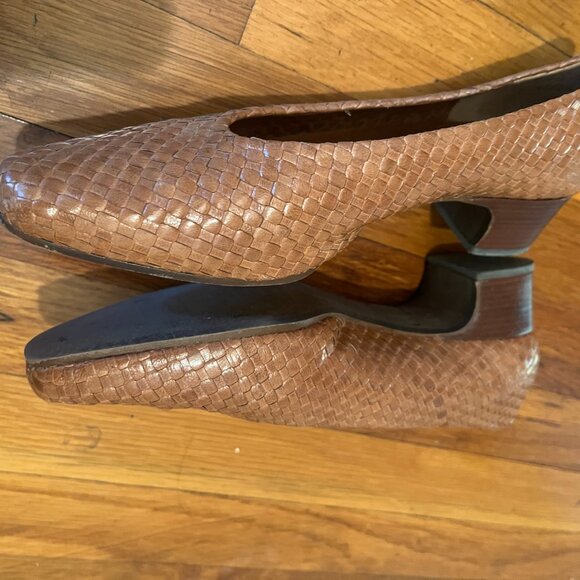 Woven Pumps by Enzo Angiolini size 6.5 - Picture 4 of 6